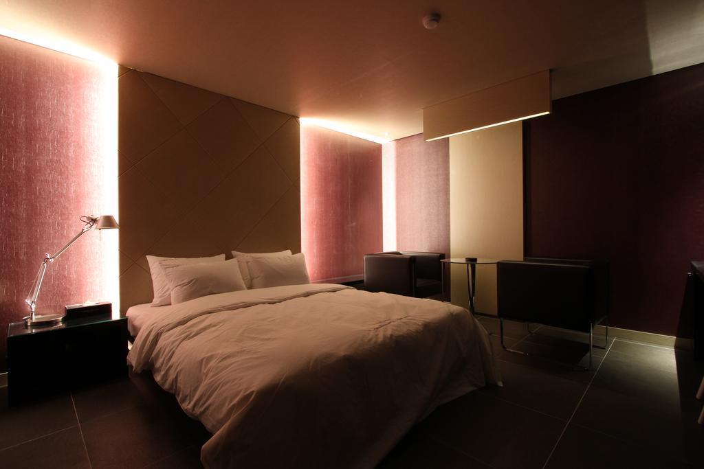 Valentine Hotel Kōyō Habitación foto
